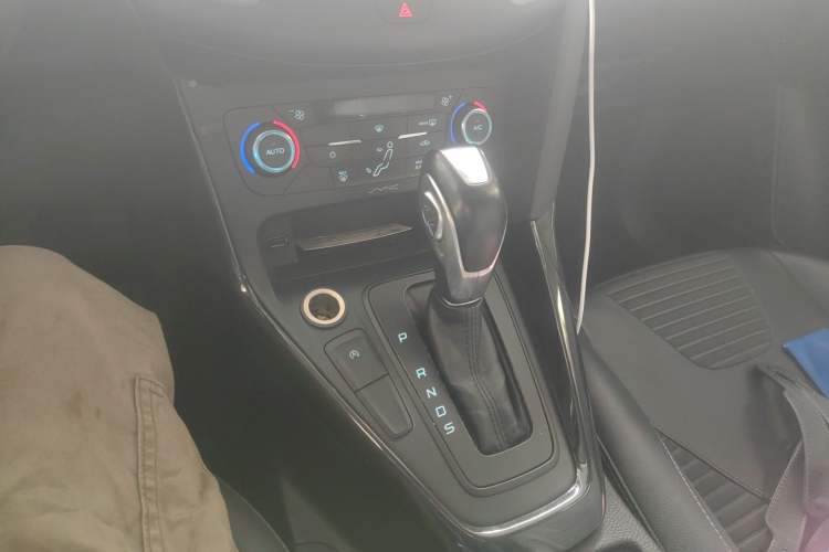 Used Ford Focus 2015 Hatchback EcoBoost 180 Automatic Elite Model