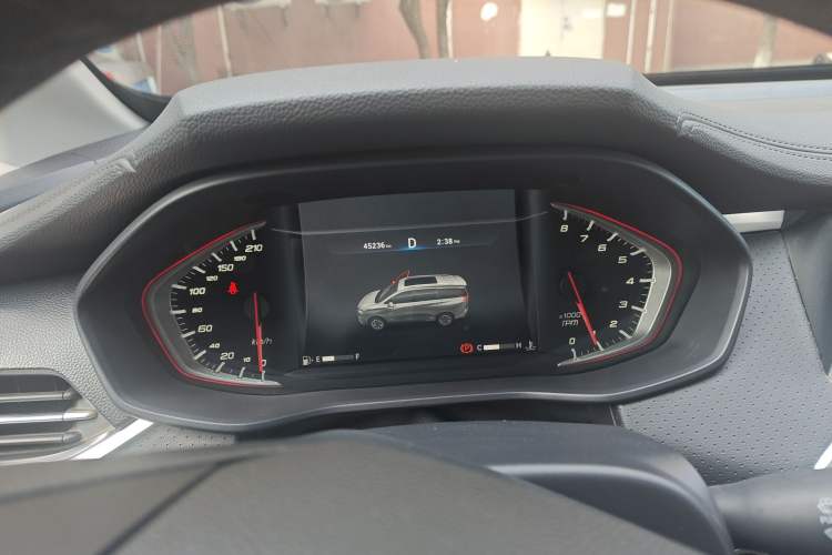 Used SAIC MAXUS G50 2022 1.5T Automatic Comfort Touring B Instrument Cluster