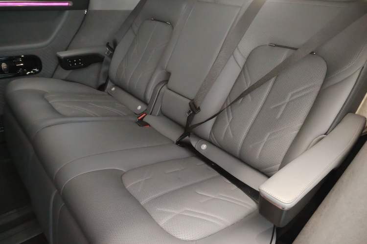 Used Zeekr MIX 2025 Intelligent Driving Version Interior 4