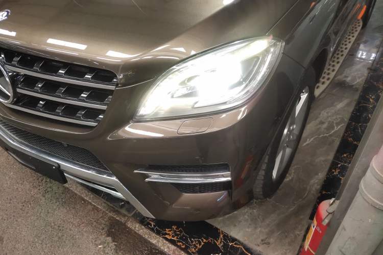 Used Mercedes-Benz M-Class 2015 ML 400 4MATIC Dynamic Model