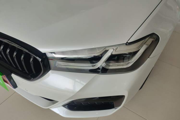 Used BMW 5 Series 2021 525Li M Sport Package