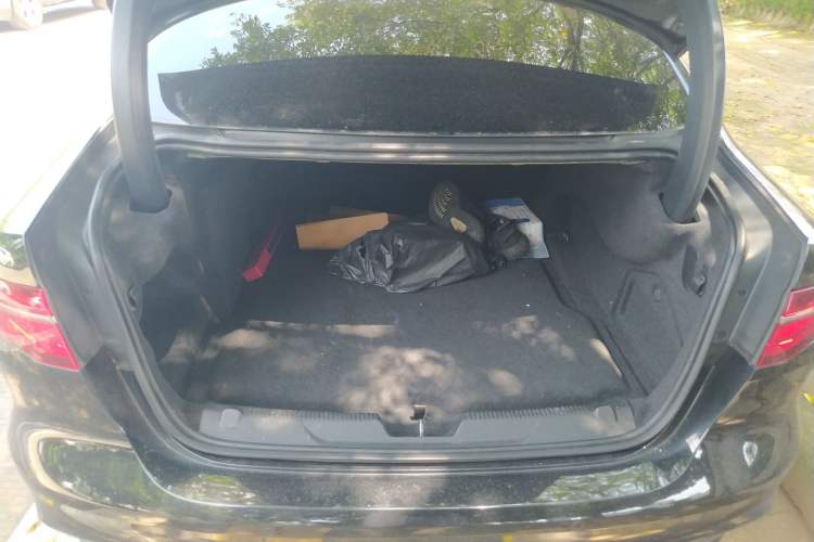 Used Jaguar XEL 2020 2.0T 200 PS R-DYNAMIC S Advanced Sport Edition
