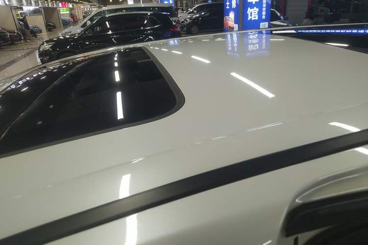 Used Honda Elysion 2022 2.0L eHEV Luxury Edition
