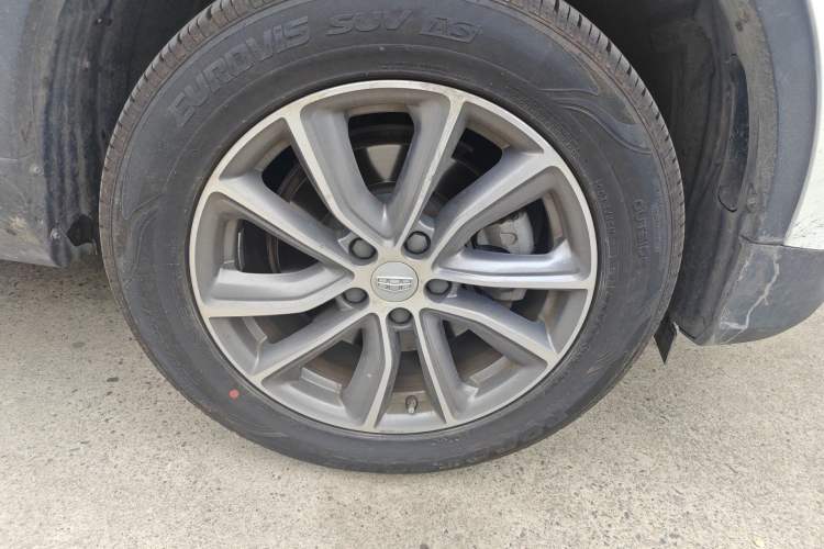 Used Geely Auto Emgrand X7 Sport 2020 1.8TD DCT Two-Wheel Drive Smart Connect 4G-Enabled Version Right Front Wheel Hub