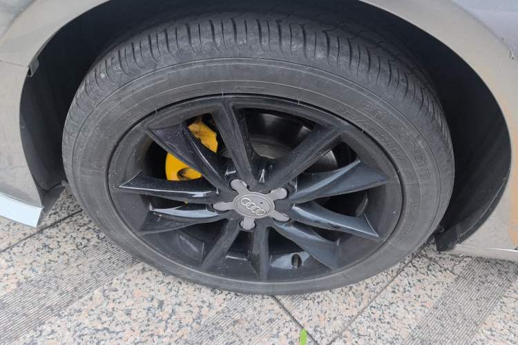 Used Audi A3 2015 Sportback 35 TFSI Millionth Anniversary Comfort Model
