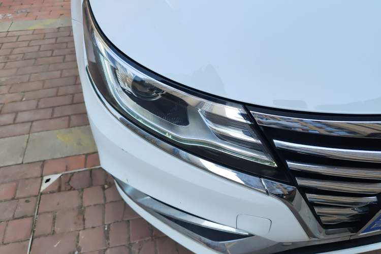 Used Roewe i6 2020 PLUS 1.6L CVT 4G Connected Glory Luxury Edition Right Front Headlight