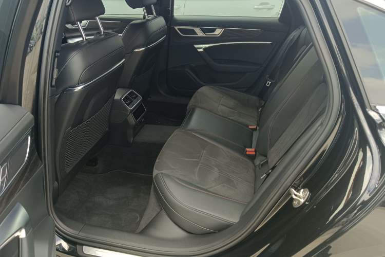 Used Audi A6L 2023 Revised Edition 45 TFSI quattro Prestige Dynamic Version Left Rear Seat