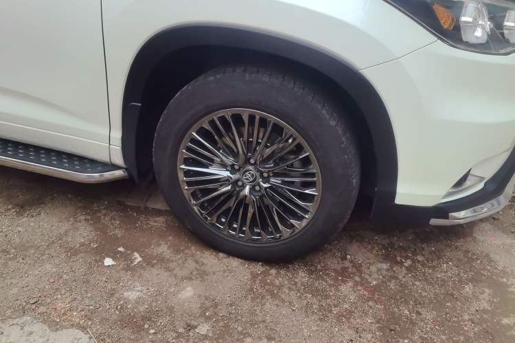 Used Toyota Highlander 2015 2.0T Four-Wheel Drive Luxury Edition 7-Seater