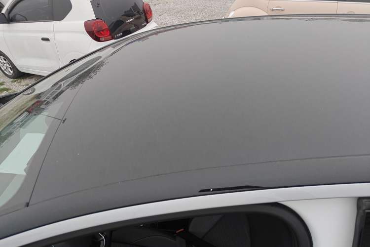 Used Volkswagen ID.3 2025 Smart Version Pure & Intelligent Enjoyment Edition Roof