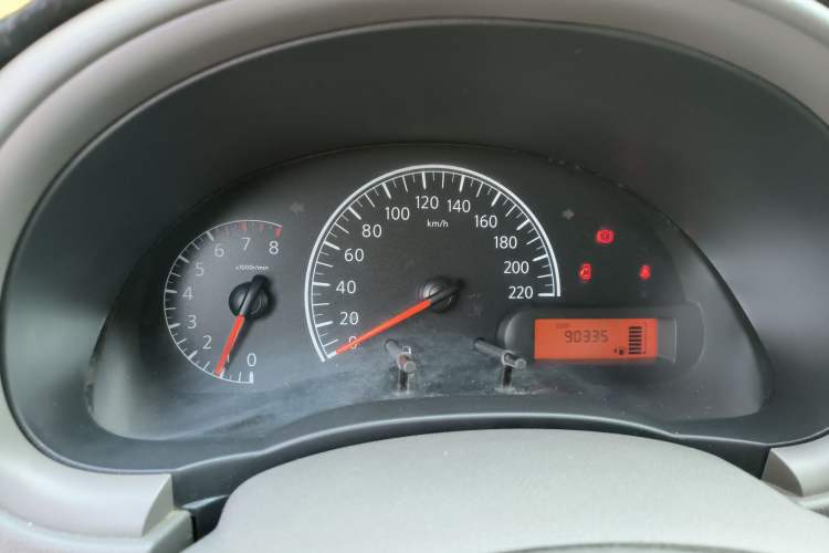 Used Nissan Sunny 2015 1.5XE Manual Comfort Edition