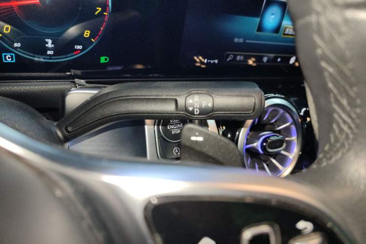 Used Mercedes-Benz GLB 2022 GLB 200 Dynamic Edition Gear Lever