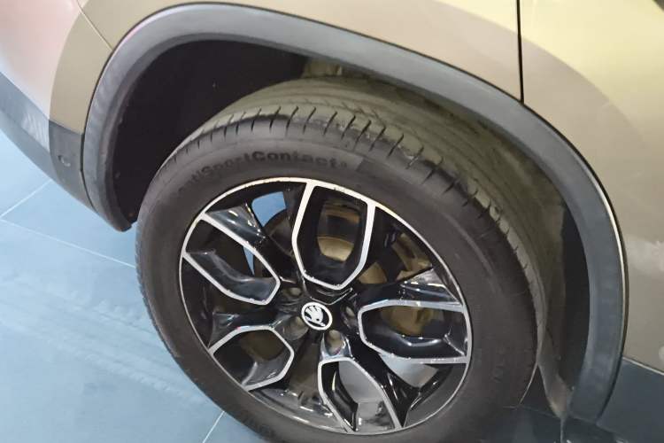 Used Skoda Kodiaq 2017 TSI330 7-Seater Two-Wheel-Drive Luxury Tech Edition
