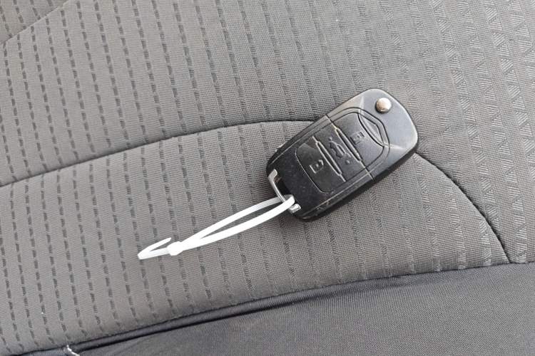 Used Baojun 730 2019 1.5T CVT Fashion Model 7 Seats China V Emission Standard Vehicle Key