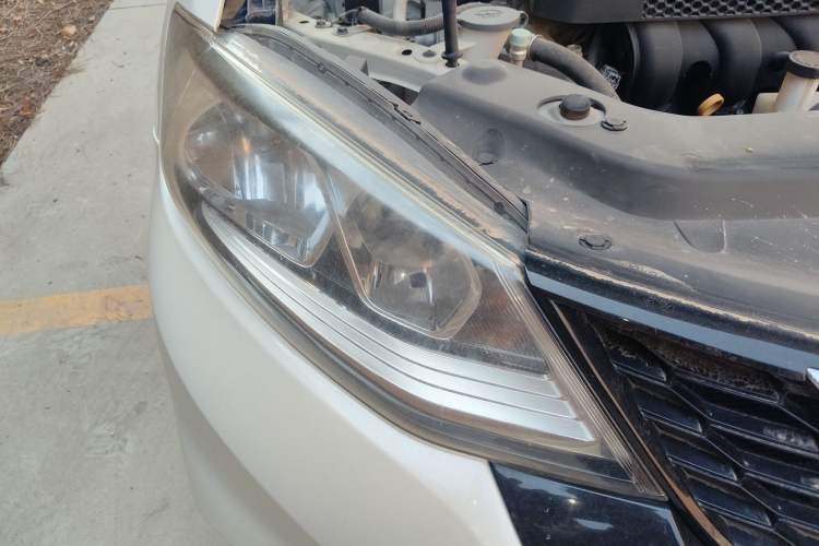 Used Nissan Tiida 2016 1.6L CVT Smart Drive Edition
