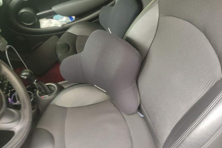 Used MINI 2011 1.6L COOPER Fun
