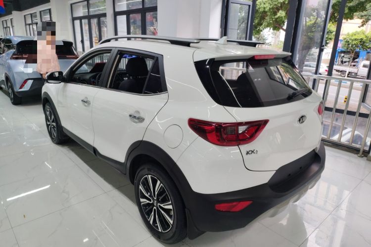 Used Kia kx1 Stonic 2021 1.4L CVT Fun Edition
