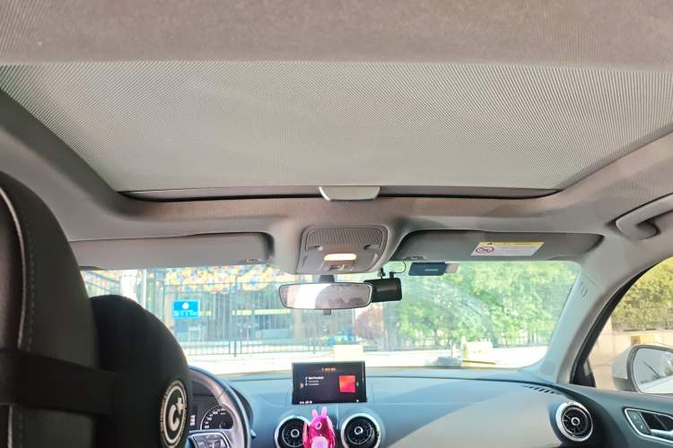 Used Audi A3 2020 Limousine 35 TFSI Fashion Edition China VI Emission Standard