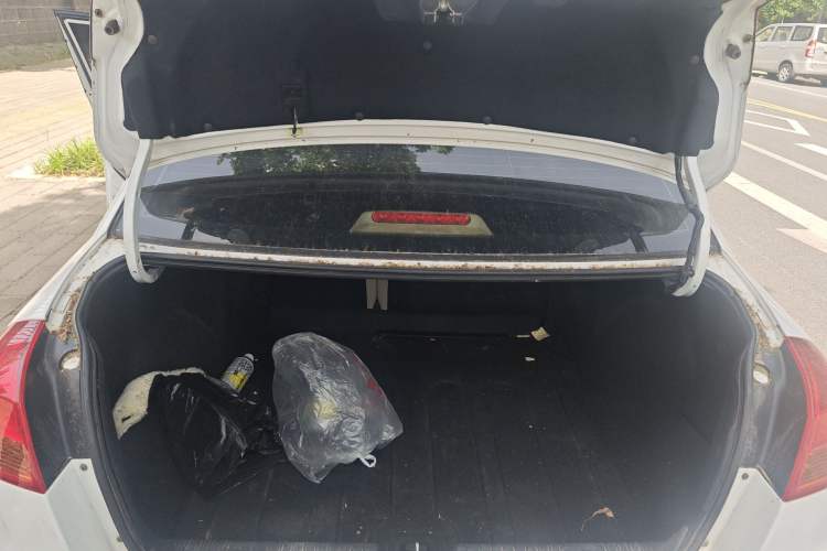 Used Buick Excelle 2015 1.5L Manual Classic Trim