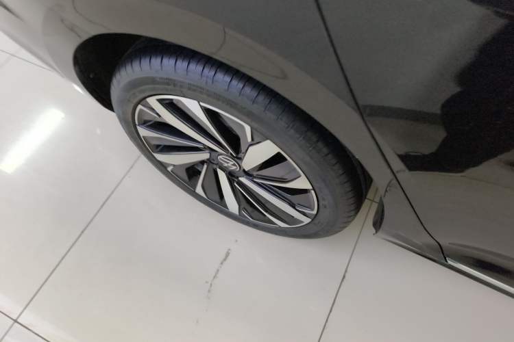 Used Volkswagen Passat 2022 330TSI Luxury Edition
