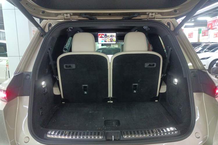 Used Li Auto L9 2022 Max model