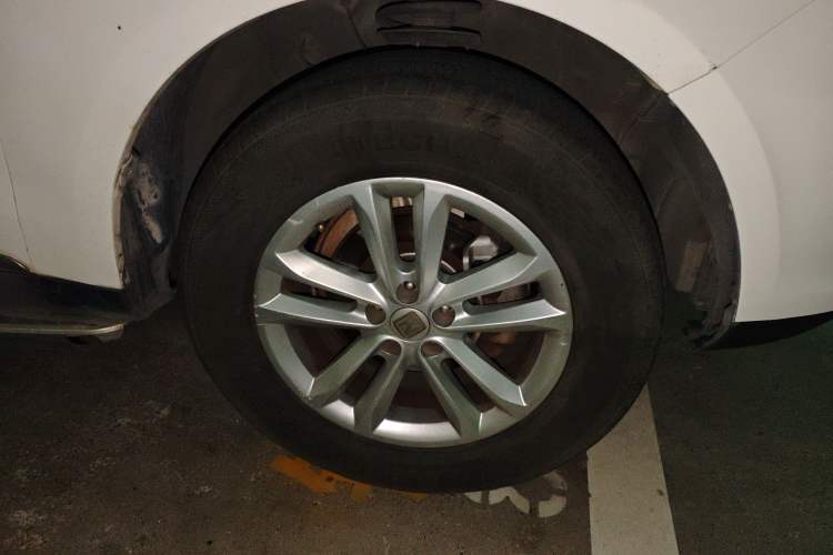 Used Zotye T600 2014 1.5T Manual Elite Edition Right Front Wheel Hub