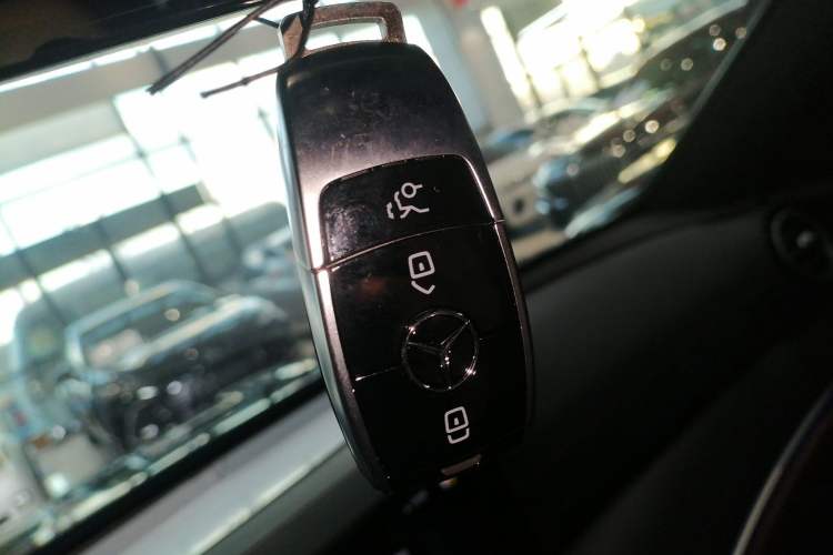 Used Mercedes-Benz E-Class 2022 E 300 Stylish Sports Edition
