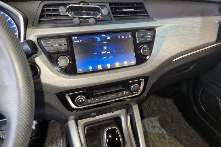 Used Geely Auto Vision X3 2017 1.5L Automatic Elite Model
