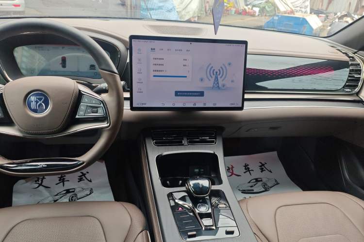 Used BYD Han 2022 EV Genesis Edition 610KM All-Wheel Drive Premium Model