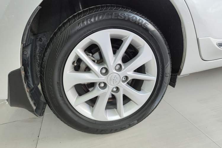 Used Toyota Corolla 2014 1.8L CVT GLX-i
