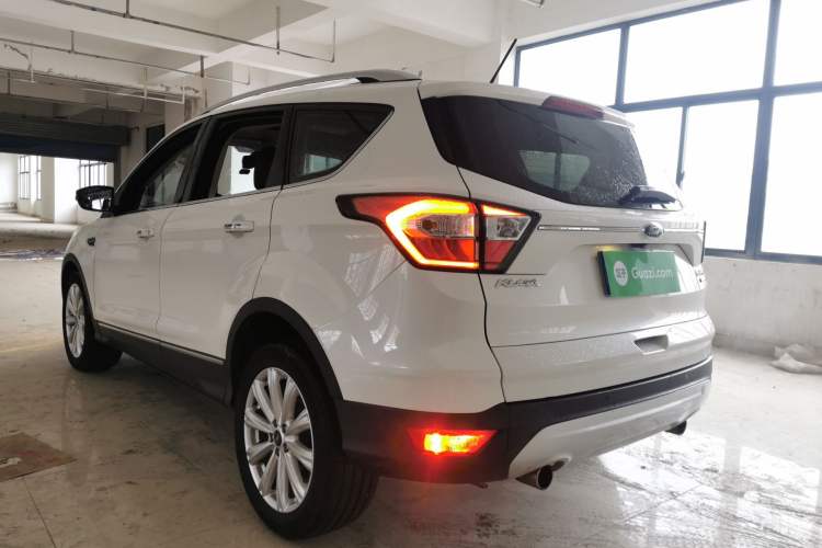 Used Ford Kuga 2018 EcoBoost 180 Two-Wheel-Drive Luxury Wing Edition
