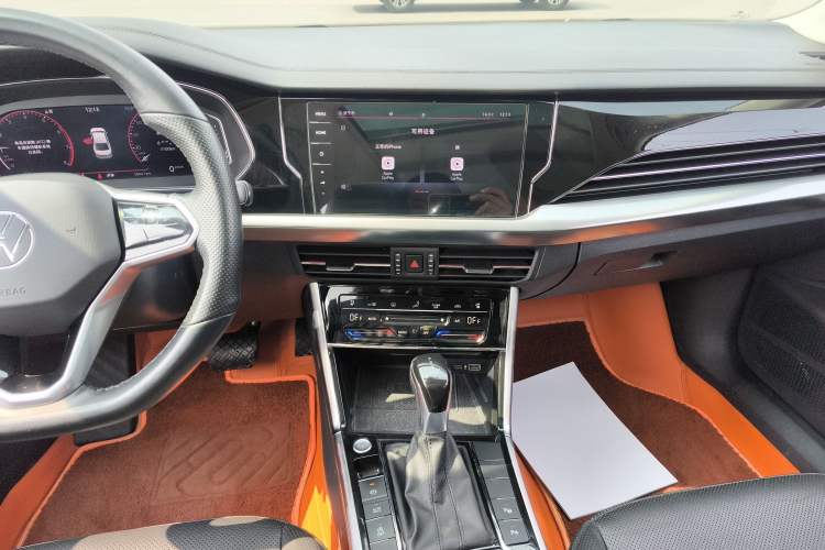 Used Volkswagen Passat 2022 330TSI Starry Luxury Edition – Exclusive Special Edition