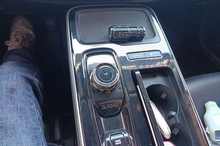 Used AION S Plus 2022 80 Tech Edition Gear Lever