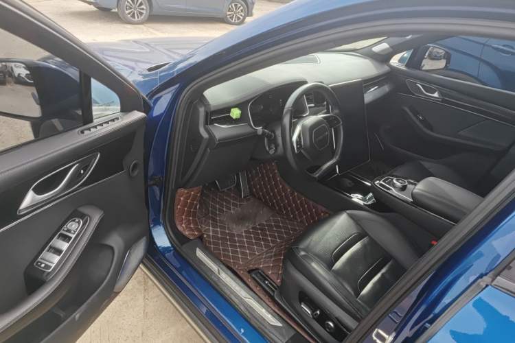 Used SERES SF5 2020 Four-Wheel Drive High-Performance Sports Edition
