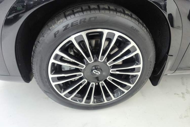 Used Hima AITO M7 2024 1.5T Intelligent Driving 4WD Max Edition 5 Seats Exterior 4