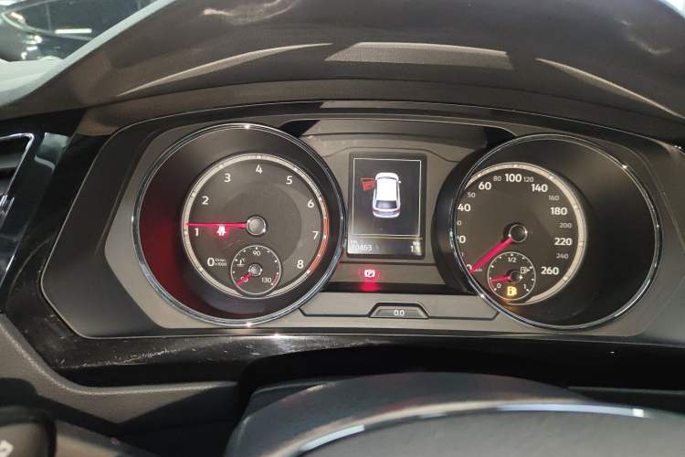 Used Volkswagen Tiguan L 2019 330TSI Automatic Two-Wheel Drive Panoramic Comfort Edition China V Standard