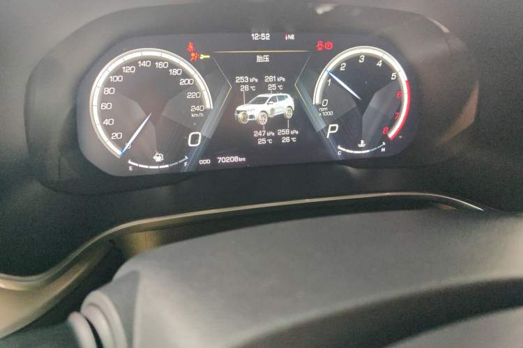 Used Wey VV6 2018 2.0T Two-Wheel-Drive Ultra-Luxury Version China V Standard