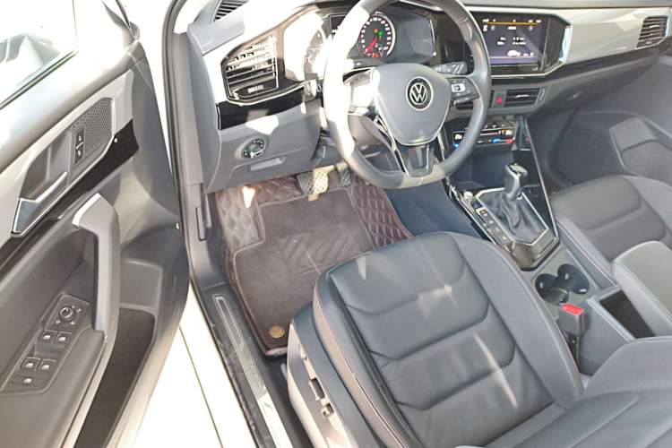 Used Volkswagen Tayron 2020 330TSI Two-Wheel Drive Luxury Smart Connectivity Version
