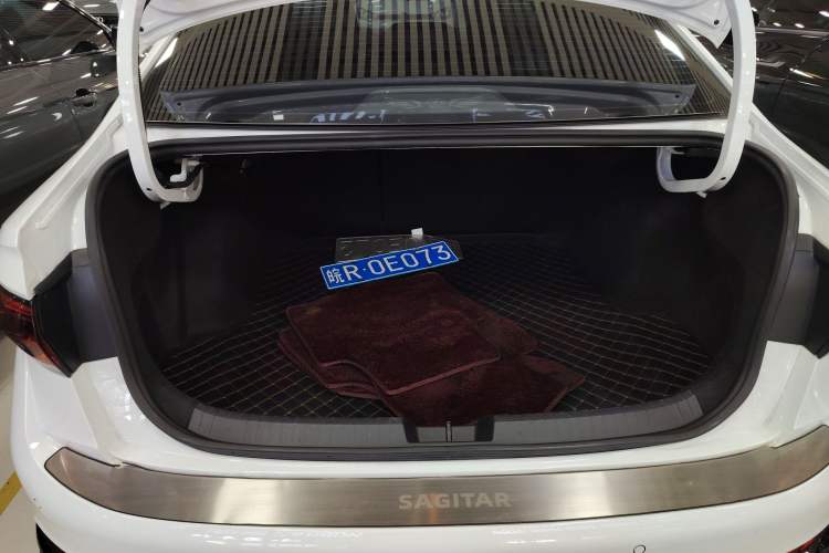 Used Volkswagen Sagitar 2023 300TSI DSG Excellence Edition
