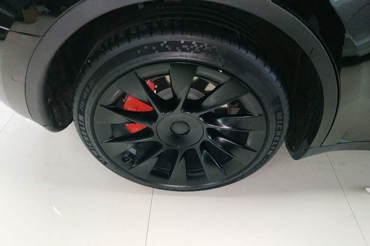 Used Tesla Model Y 2021 Standard Range Rear-Wheel Drive Version