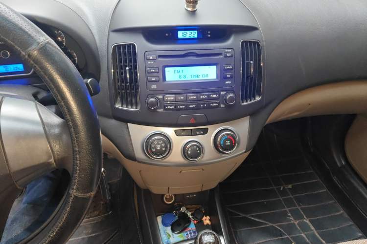 Used Hyundai Celesta 2011 1.6L Manual Comfort Edition