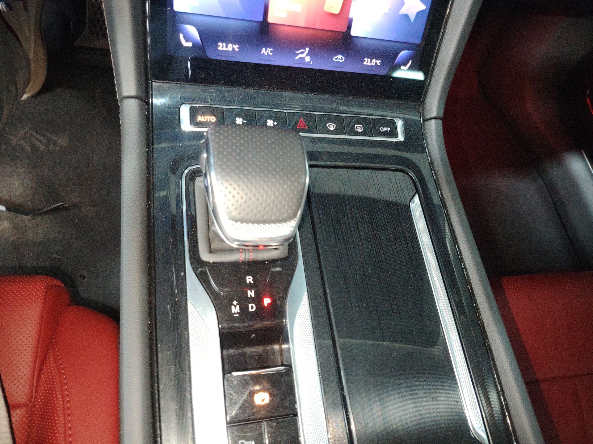 Hongqi H6 2023 2.0T Zhiyi Version — снимка 16