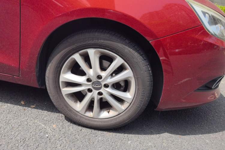 Used Chery Arrizo 7 2015 1.6L CVT ZhiXiang Edition Right Front Wheel Hub