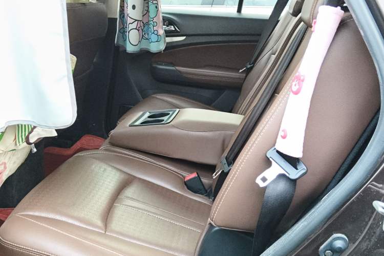 Used BYD S7 2015 2.0T Automatic Prestige Model