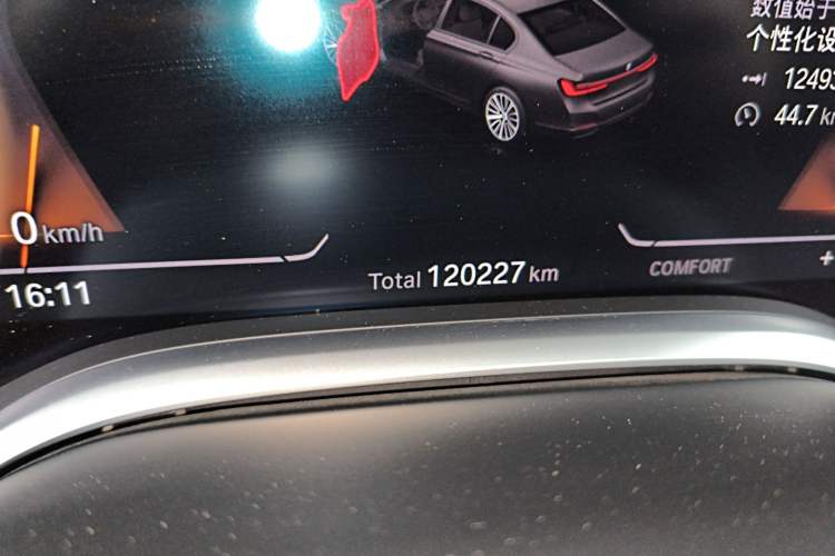 Used BMW 7 Series 2019 Restyled 740Li Leading Luxury Package Odometer Close Up