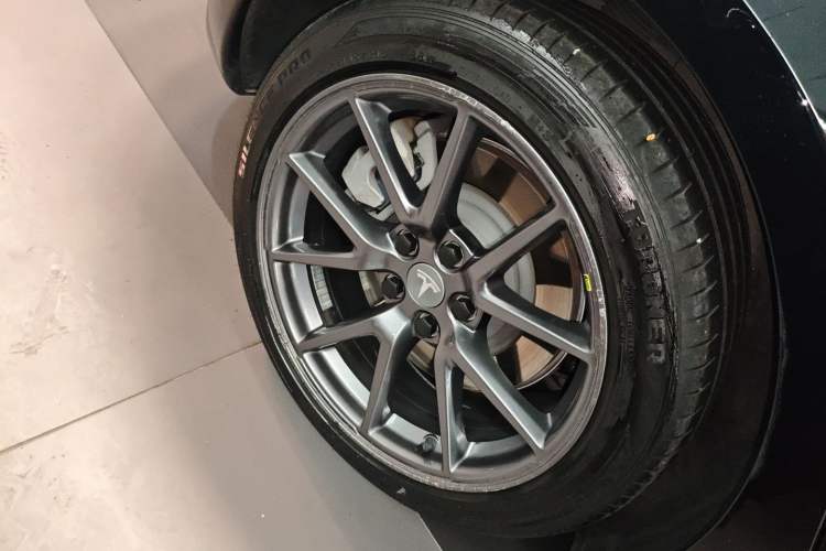 Used Tesla Model 3 2022 Rear-Wheel-Drive Version