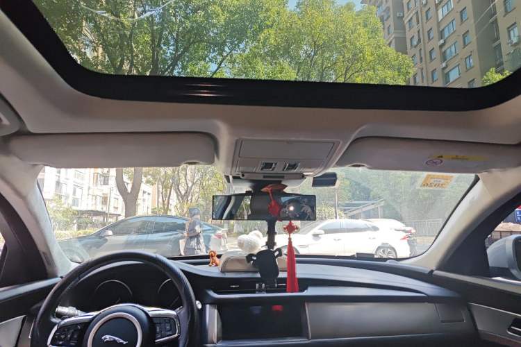 Used Jaguar XFL 2017 XFL 2.0T 240PS Luxury Edition