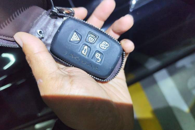 Used Jaguar XJ 2016 XJL 3.0 SC Two-Wheel-Drive Elegant Business Edition
