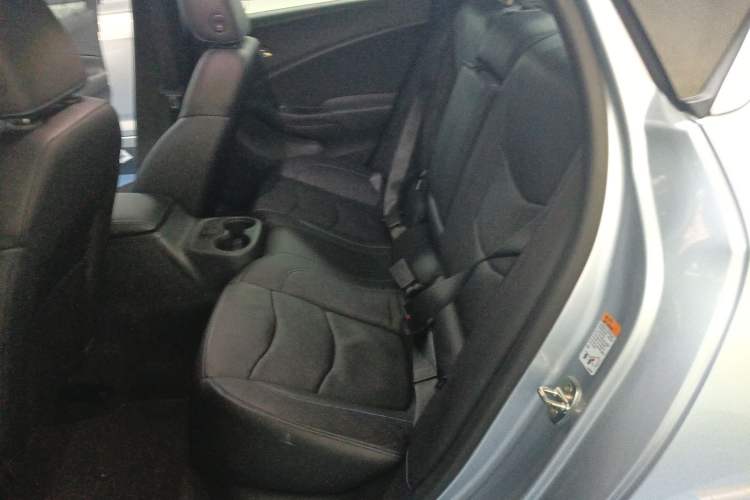 Used Buick VELITE 5 2017 Urban Extended-Range Model Left Rear Seat