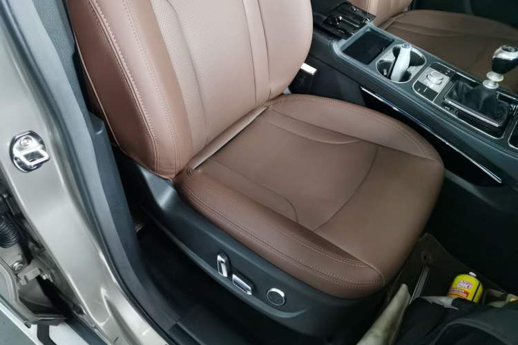 Used Zotye T600 2016 Sport Edition 1.5T Manual Prestige Model Right Front Seat