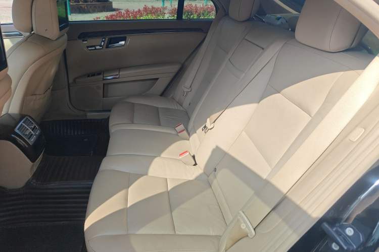 Used Mercedes-Benz S-Class 2012 S 300 L Business-Class Grand Edition